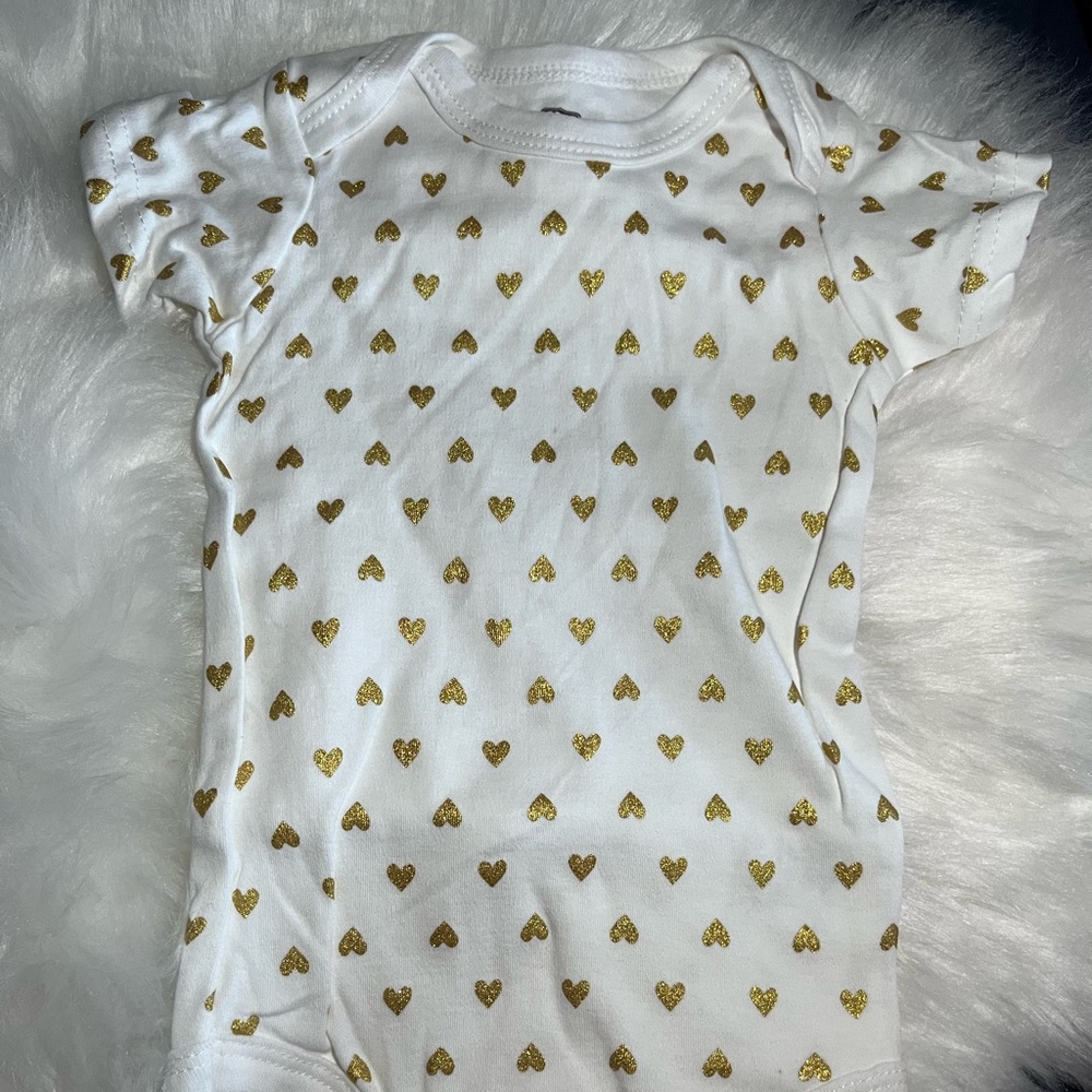 Baby onesie 3-6 Months